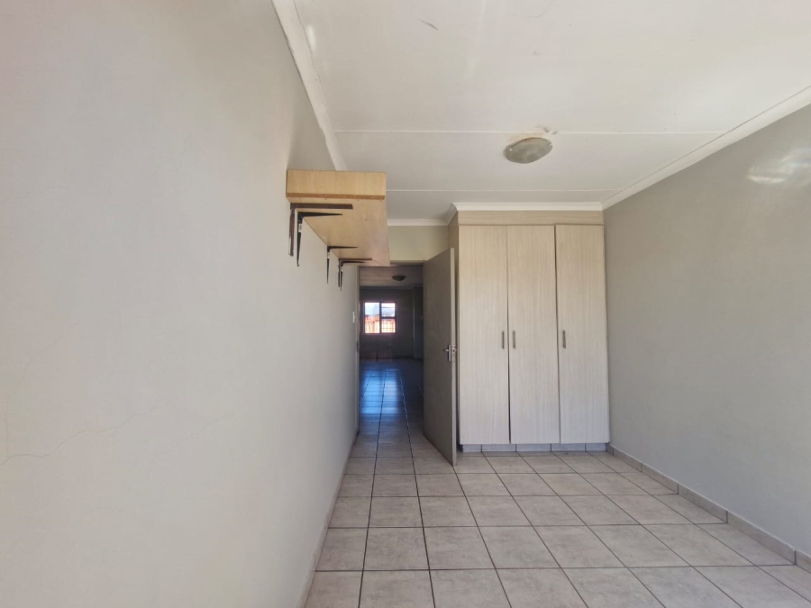 To Let 2 Bedroom Property for Rent in Kathu Northern Cape